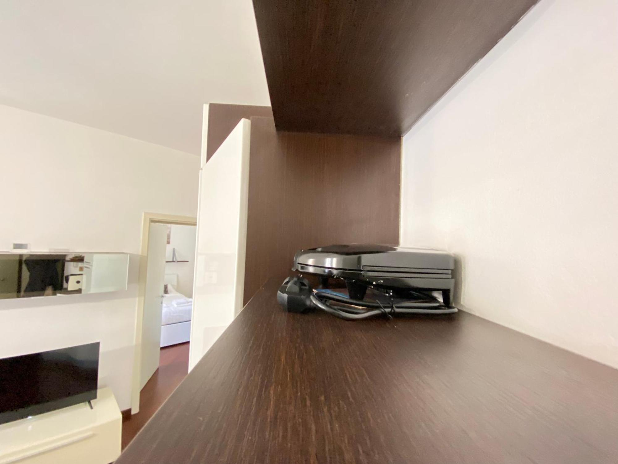 Avantgard Rooms Western Station Bologna Luaran gambar