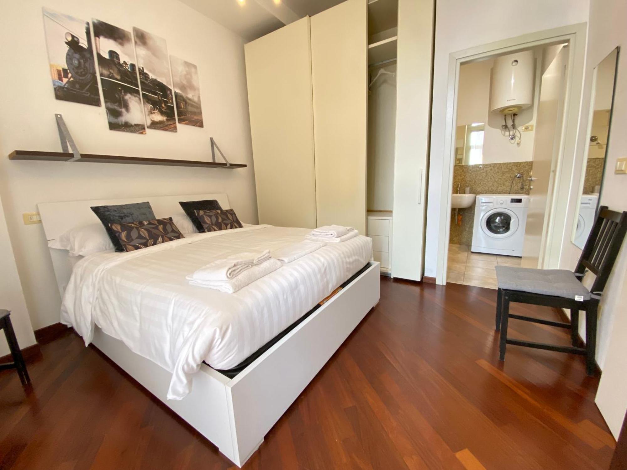 Avantgard Rooms Western Station Bologna Luaran gambar