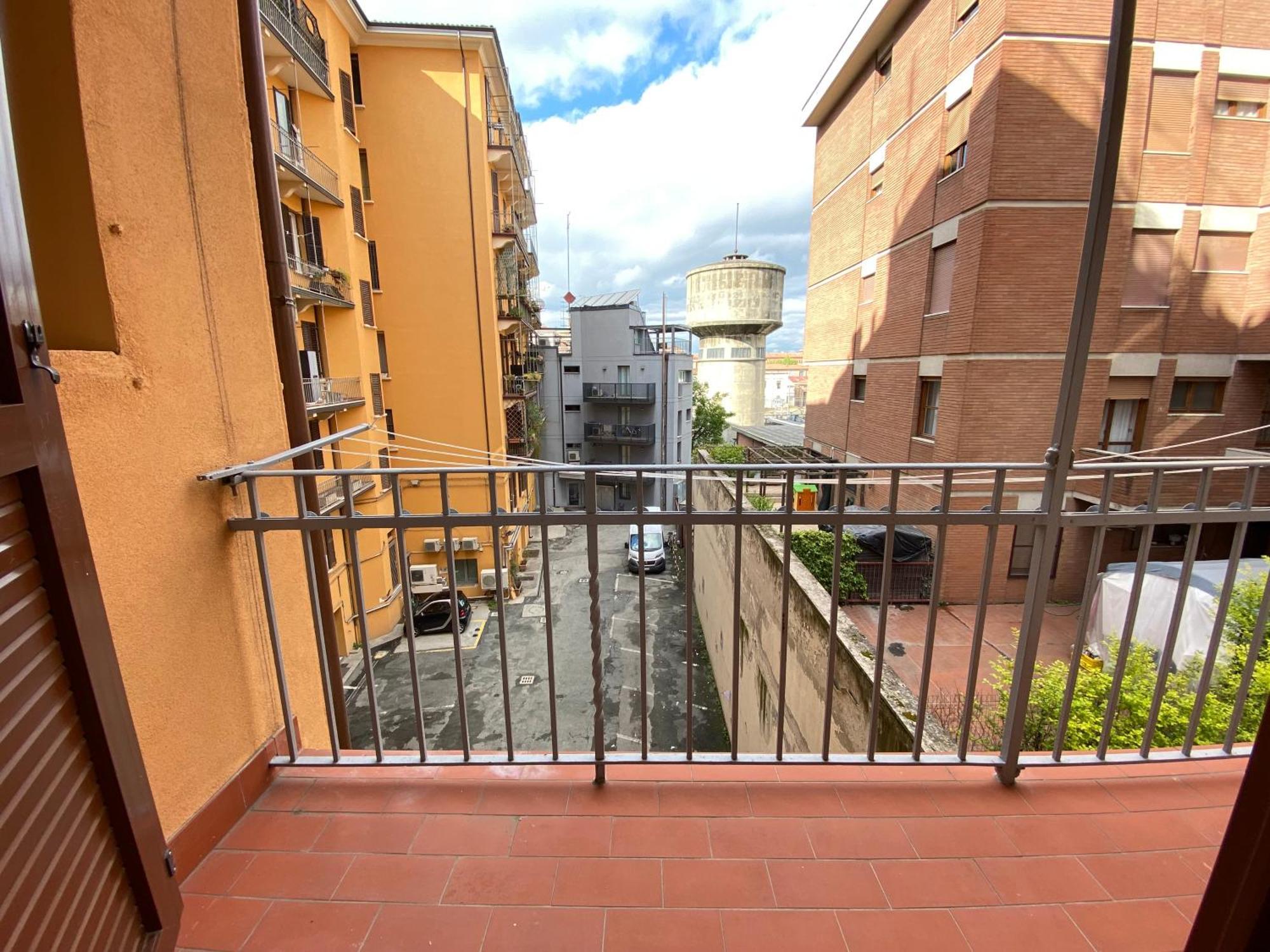Avantgard Rooms Western Station Bologna Luaran gambar