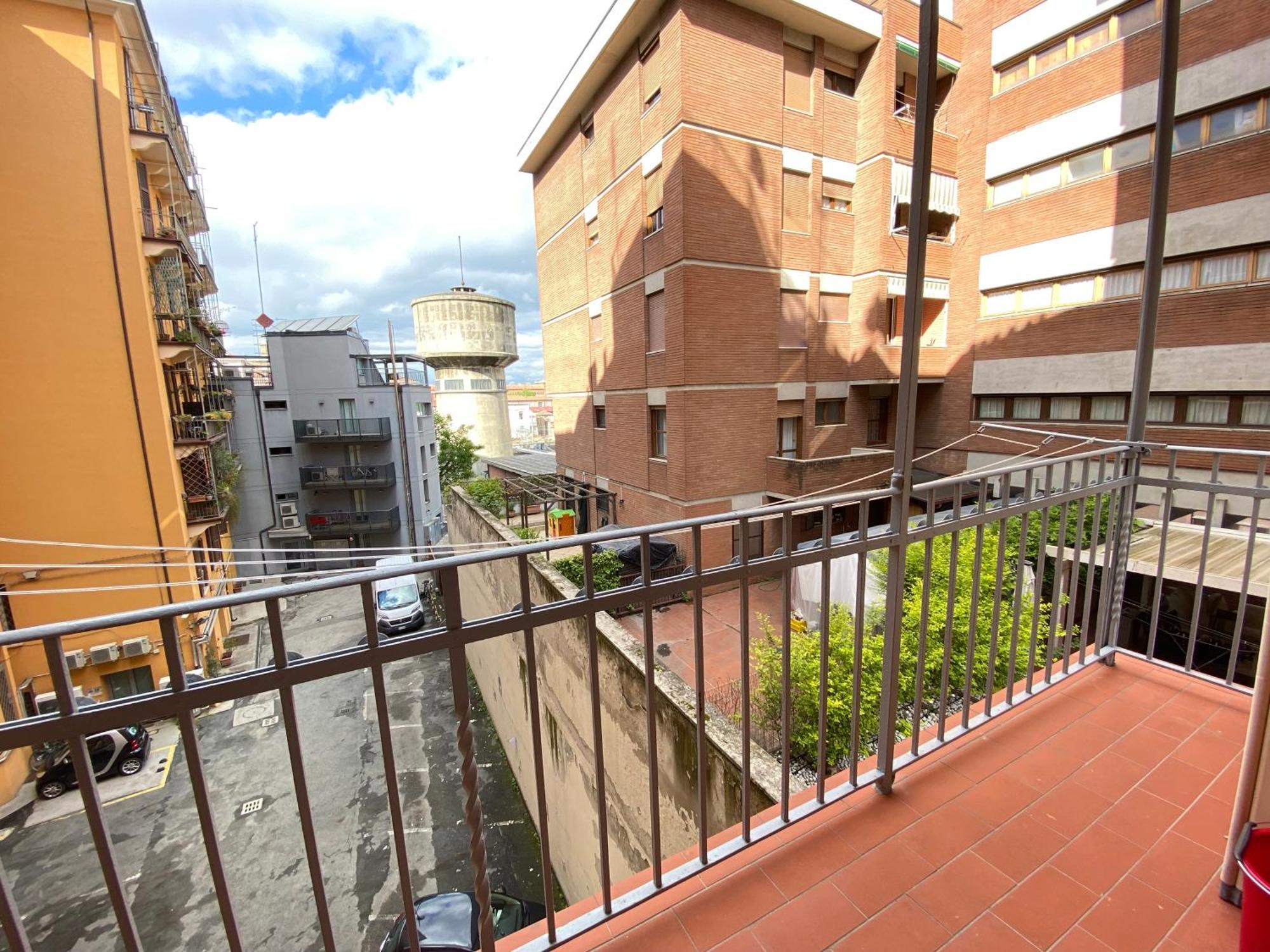 Avantgard Rooms Western Station Bologna Luaran gambar